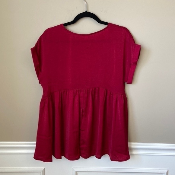𝅺NWT Burgundy Babydoll Top Size Medium - Picture 3 of 11
